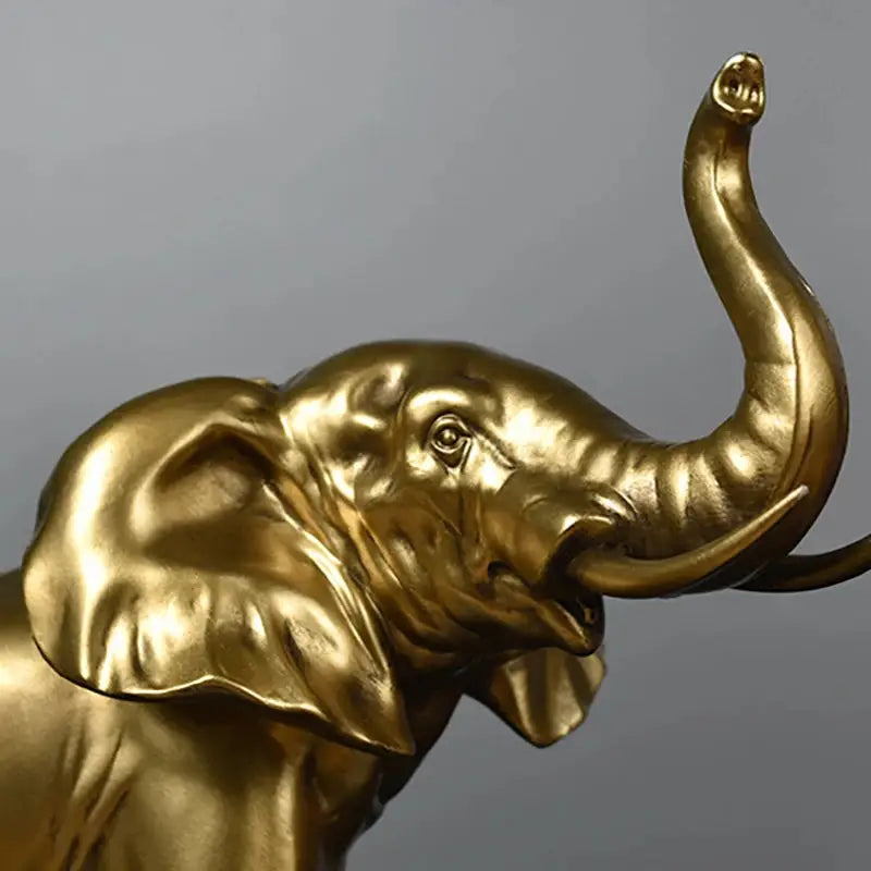 Goldener Elefant,