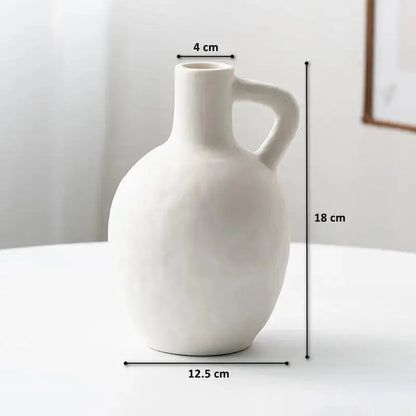 Vase mit unregelmäßiger Form,